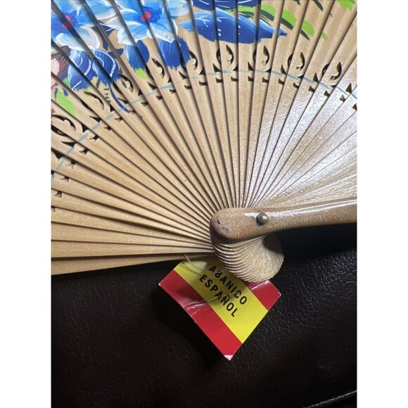 Spanish Hand Painted Wooden Folding Fan Decorative Accessory Espana NWT Abanico - Picture 2 of 9